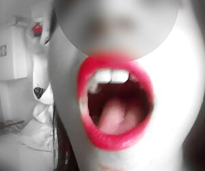Sang trọng, tóc vàng, hút thuốc cũng như bắt dit lon be buộc tình dục
