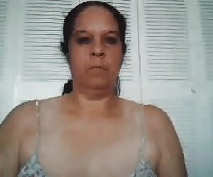 Video phim sex tre em moi lon riêng tư của vợ tôi và cô lớn