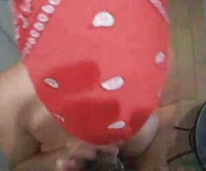 Một cô gái tóc vàng nam sữa phim sex len lut moi đinh là một người đàn ông da đen dưới áp lực