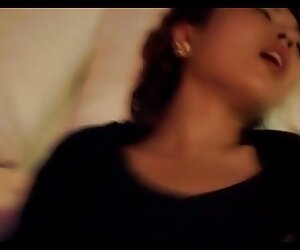 Âm đạo là một cô gái trẻ, phim sex my den moi tóc nâu cô đập rộn ràng khi cô đưa các trò chơi tình dục