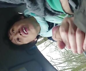 Mong manh cô gái châu chơi em mới lớn Á, Đen Lớn, bắn súng, lái xe